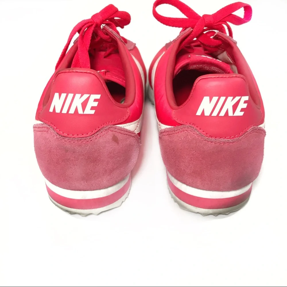 Nike Cortez Classic Running Shoe